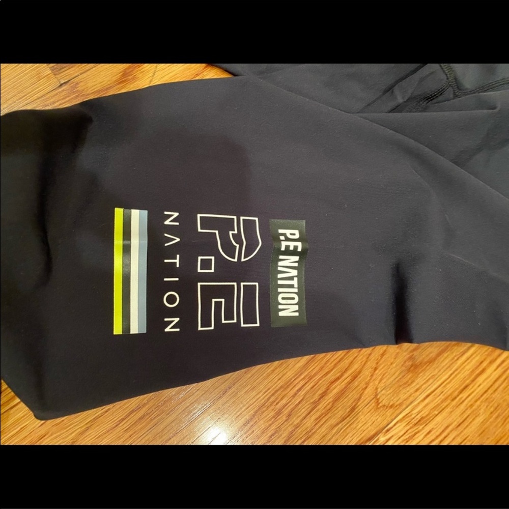 P.E nation leggings - Picture 3 of 9